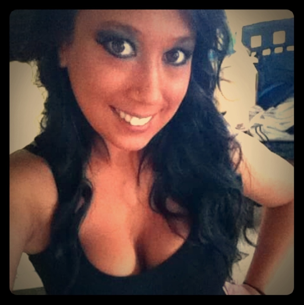 Meet your Posher, Shaynea